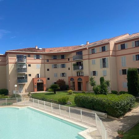 Residence Ste Croix Fréjus エクステリア 写真